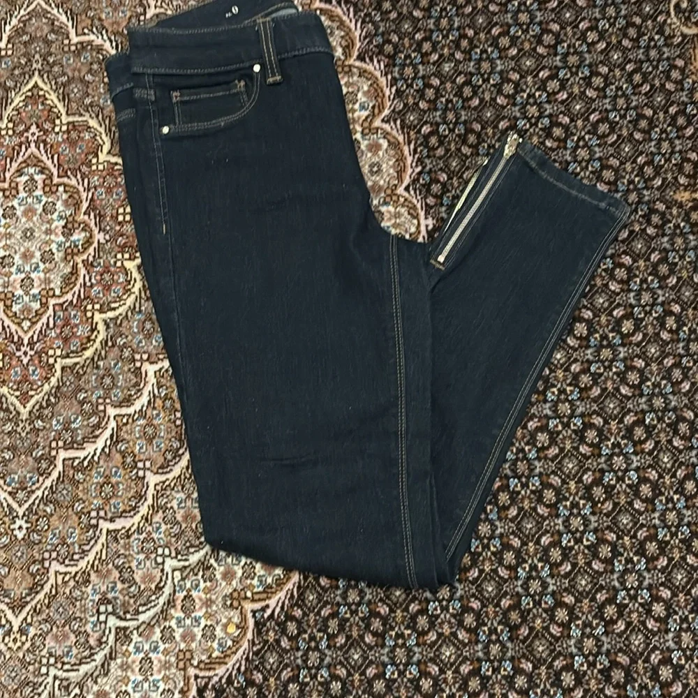 Classic Black Women's Jeans - Picture 1 of 10